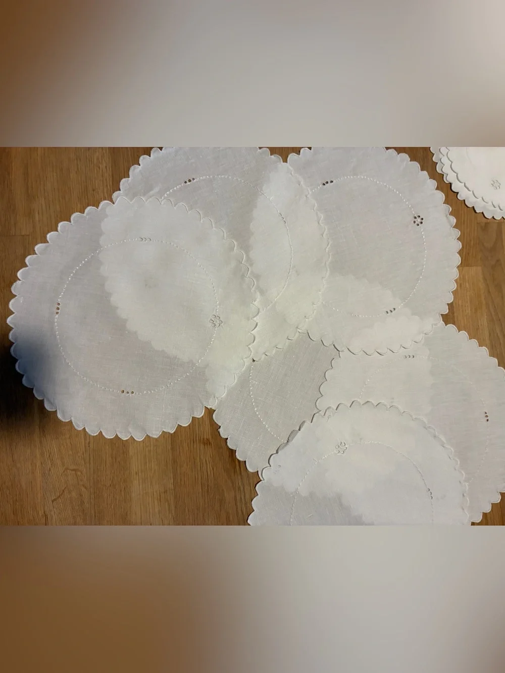 Vintage Classic White Scalloped Linen Doilies.